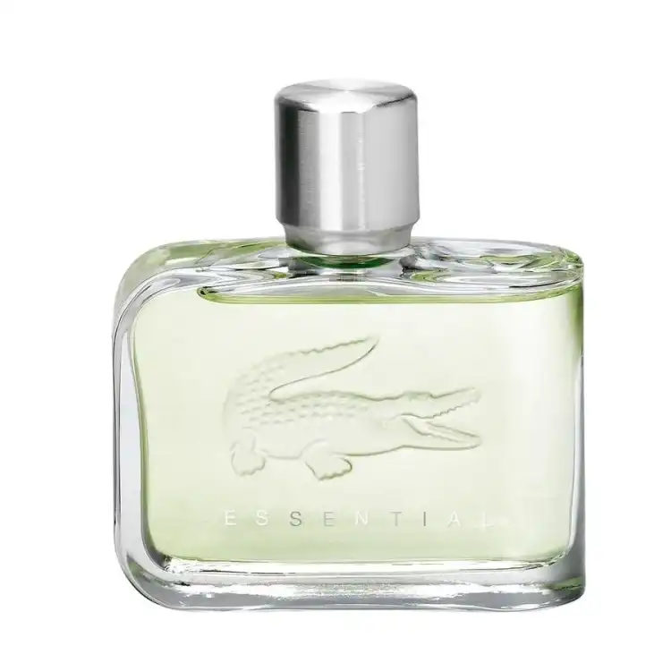 Lacoste essential.webp